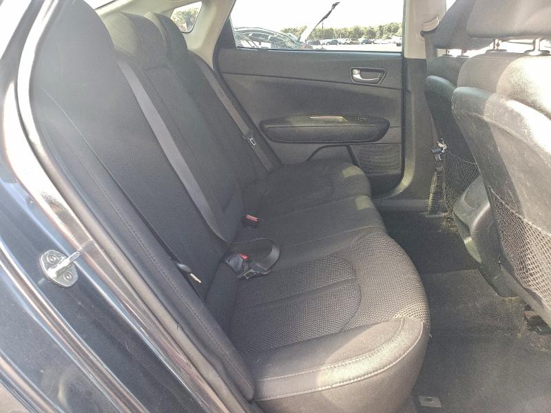 Фото 10 - KIA OPTIMA