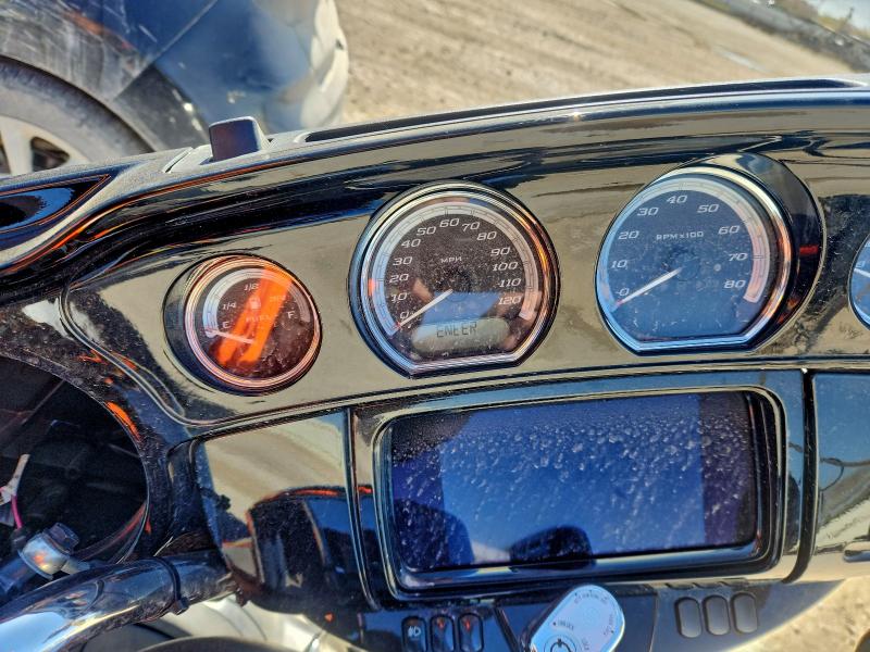 HARLEY-DAVIDSON FL 2019