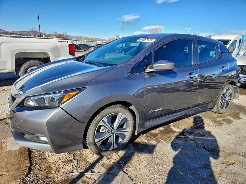 Фото 1 - NISSAN LEAF