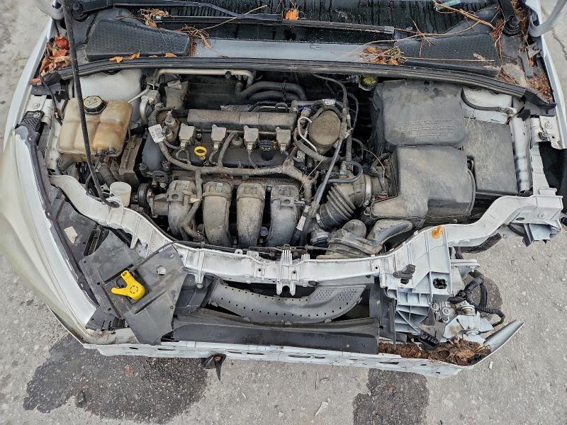 Фото 11 - FORD FOCUS