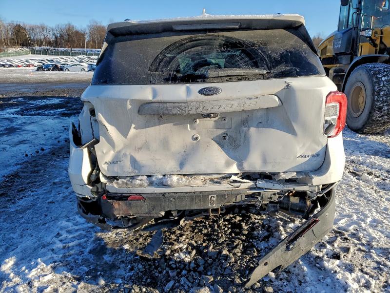 Фото 6 - FORD EXPLORER