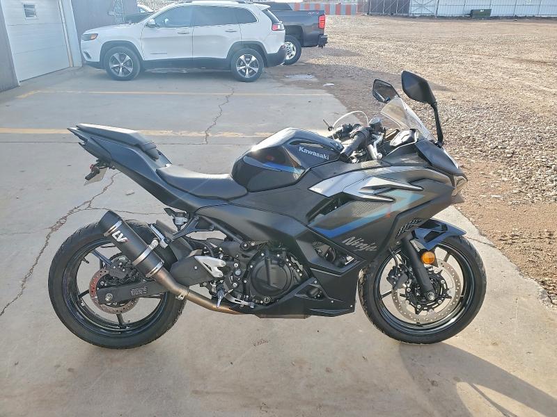 KAWASAKI NINJA 500 2025