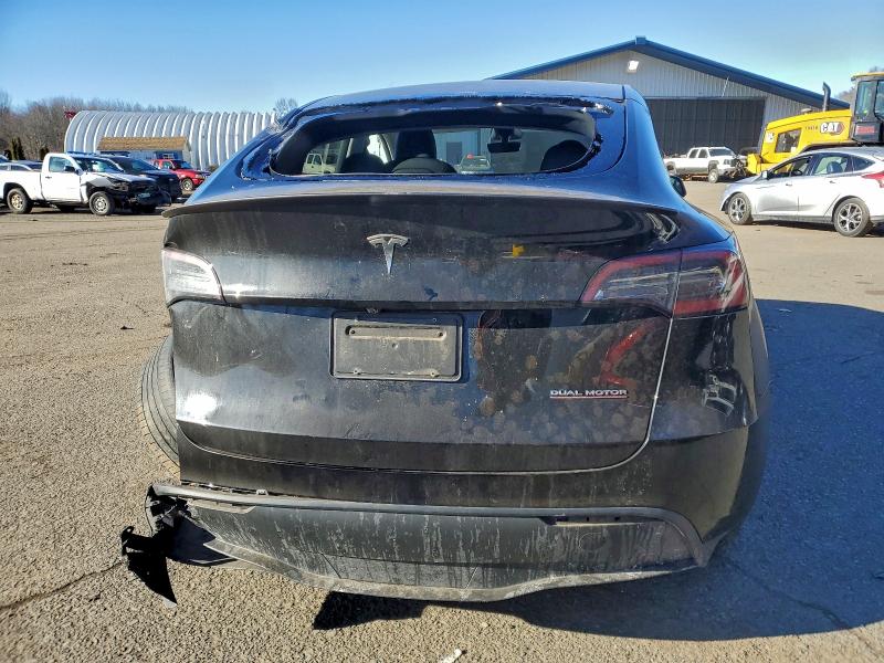 Фото 6 - TESLA MODEL Y