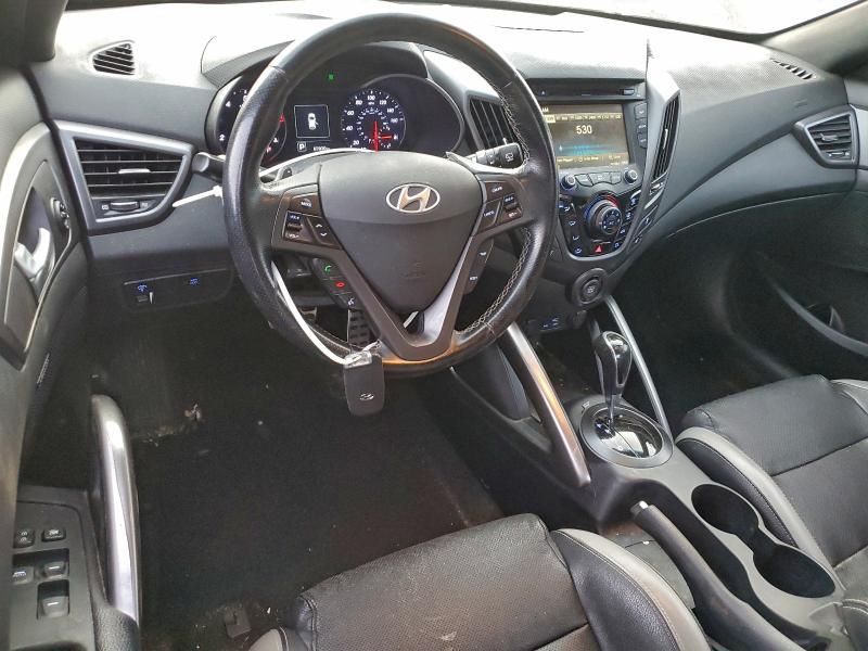 Фото 8 - HYUNDAI VELOSTER