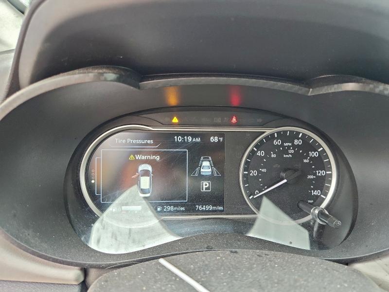 Фото 9 - NISSAN VERSA