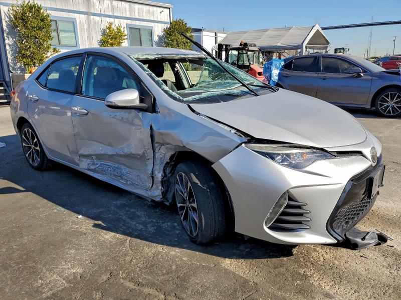 Фото 4 - TOYOTA COROLLA