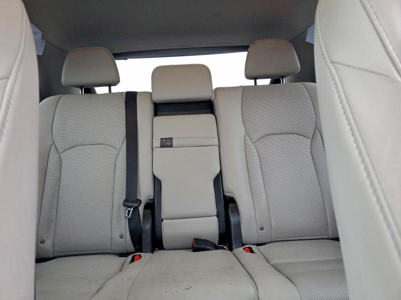 Фото 10 - LEXUS RX350