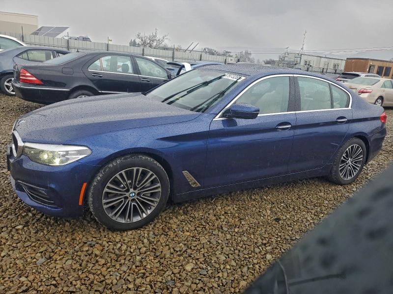 Фото 1 - BMW 5 SERIES