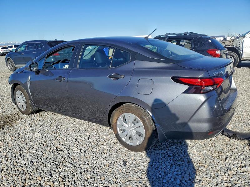 Фото 2 - NISSAN VERSA