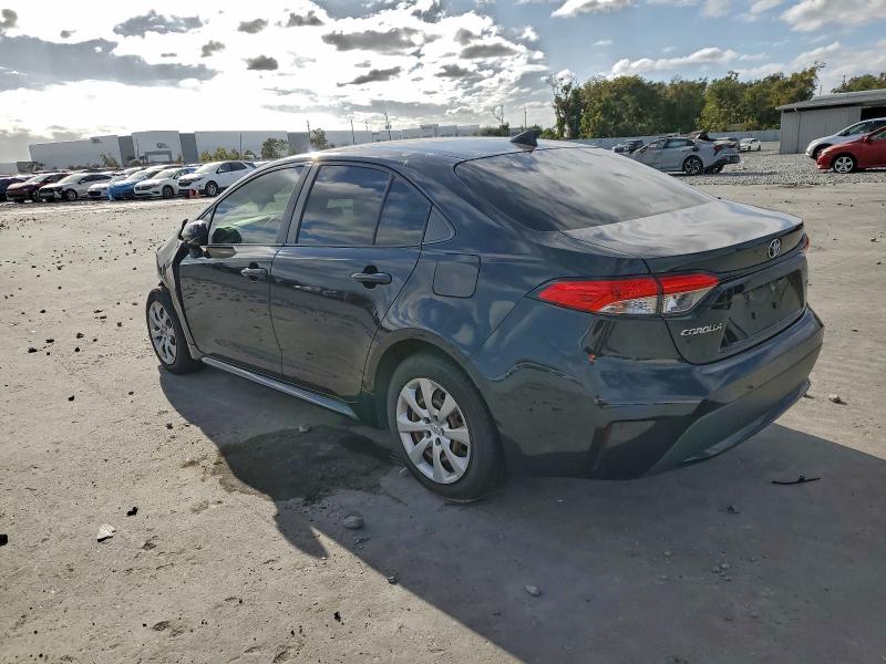 Фото 2 - TOYOTA COROLLA