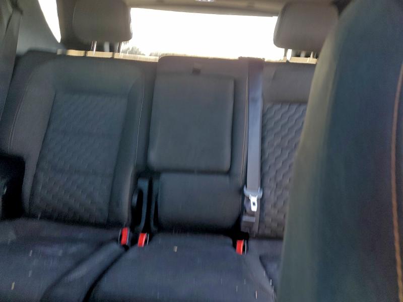 Фото 10 - CHEVROLET EQUINOX