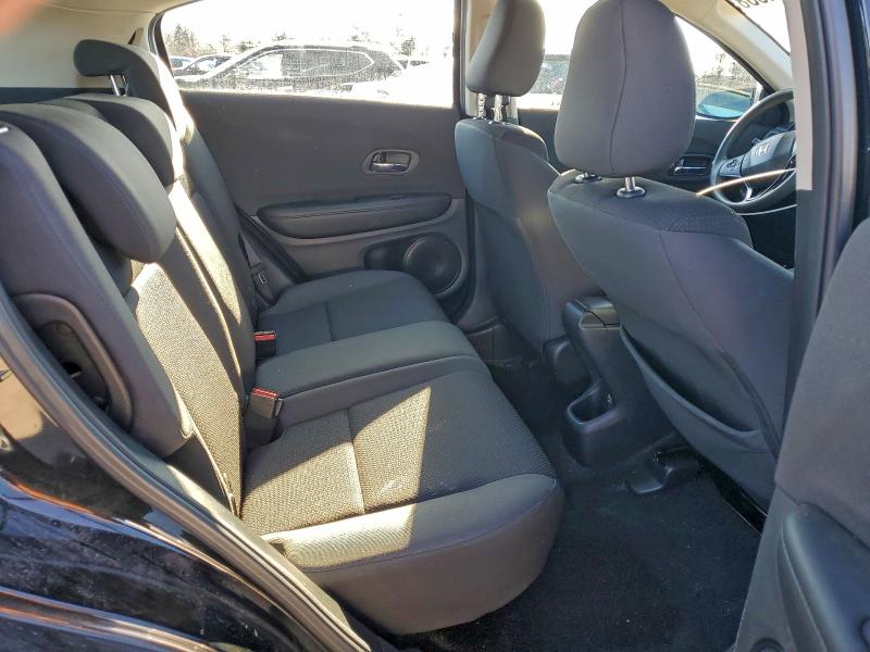 Фото 10 - HONDA HR-V