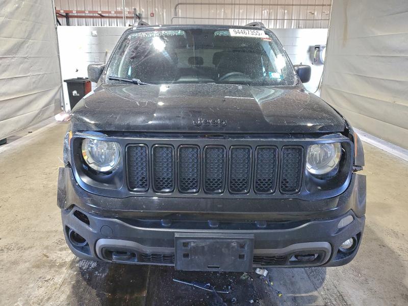 Фото 5 - JEEP RENEGADE