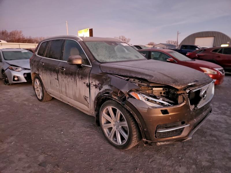 Фото 4 - VOLVO XC90