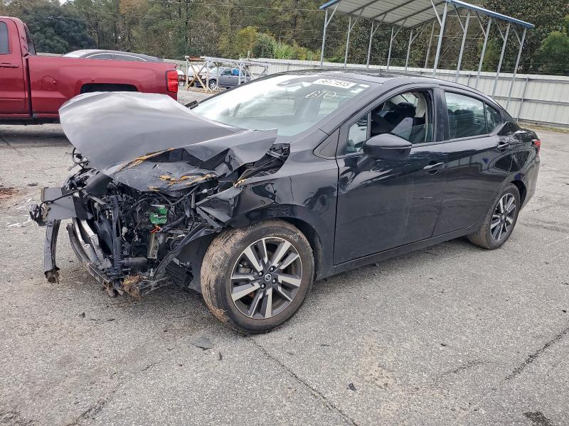 Фото 1 - NISSAN VERSA