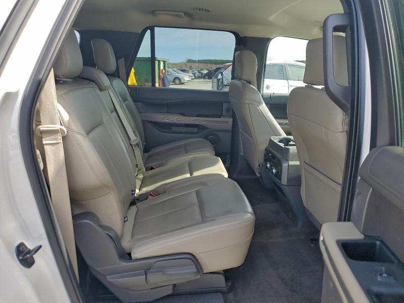 Фото 11 - FORD EXPEDITION