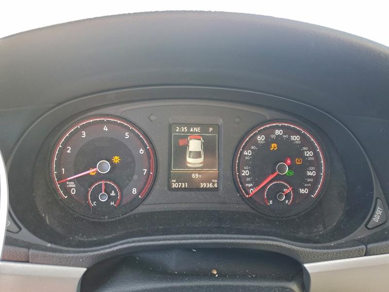 Фото 9 - VOLKSWAGEN PASSAT