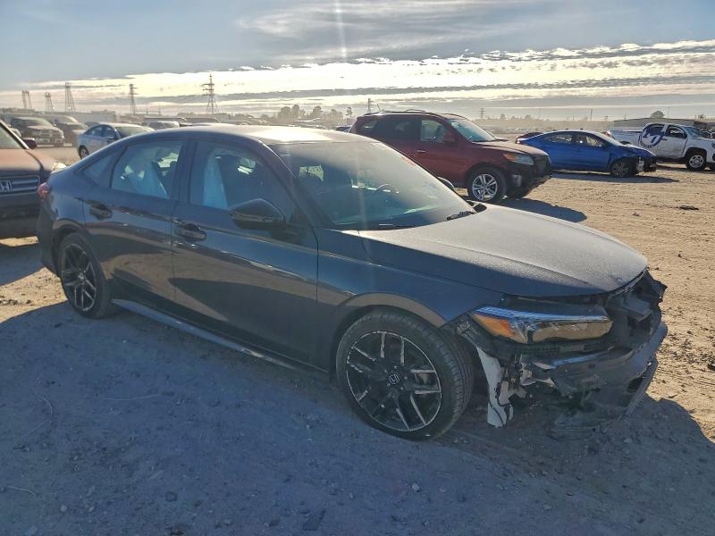 Фото 4 - HONDA CIVIC