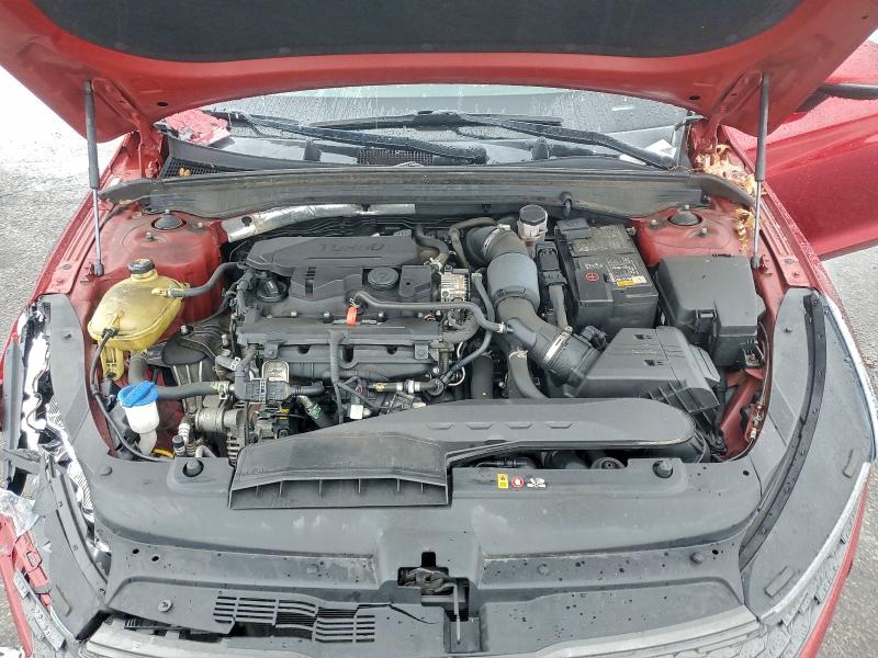 Фото 11 - KIA K5