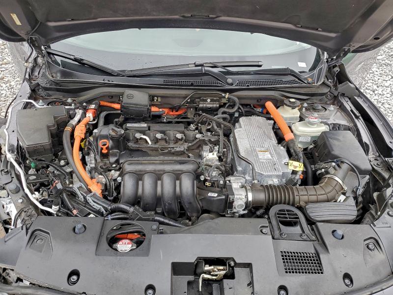 Фото 11 - HONDA INSIGHT