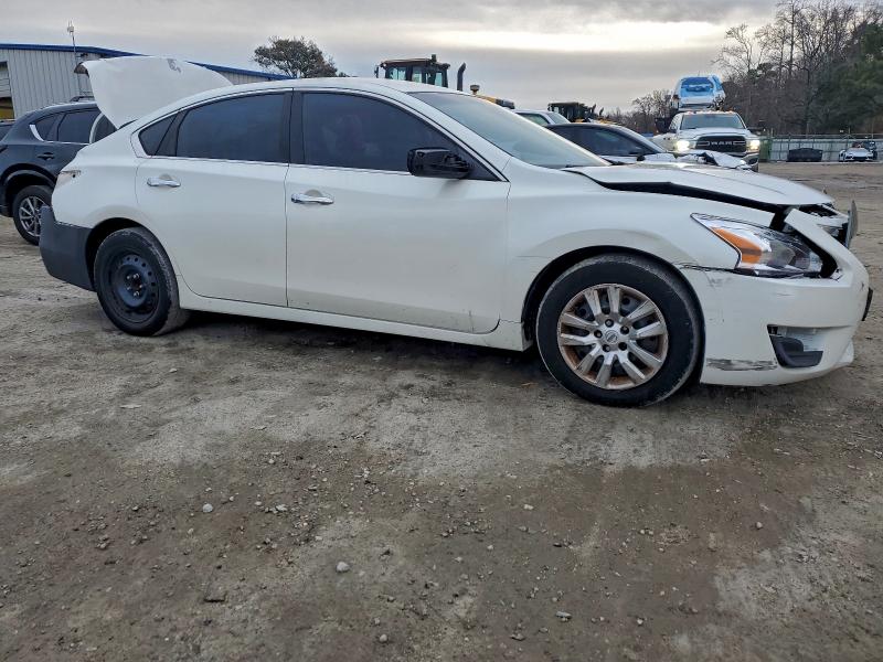 Фото 4 - NISSAN ALTIMA