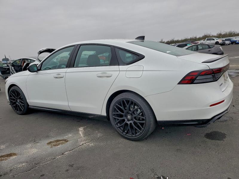 Фото 2 - HONDA ACCORD