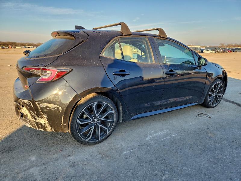 Фото 3 - TOYOTA COROLLA