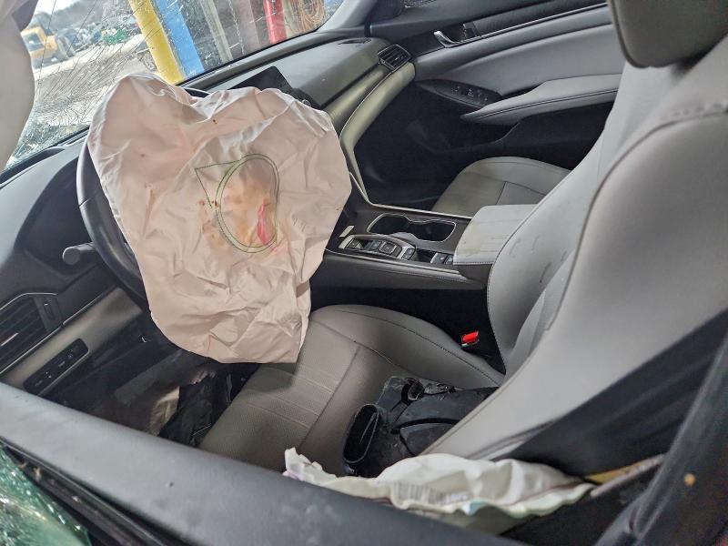 Фото 7 - HONDA ACCORD