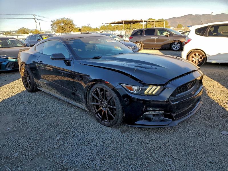 Фото 4 - FORD MUSTANG