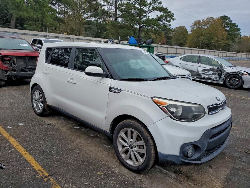 Фото 4 - KIA SOUL