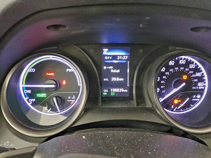 Фото 9 - TOYOTA CAMRY