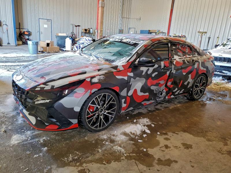 Фото 1 - HYUNDAI ELANTRA