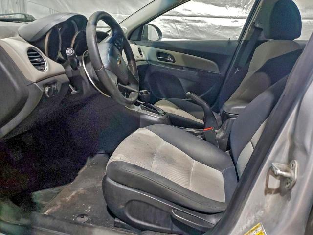 Фото 7 - CHEVROLET CRUZE