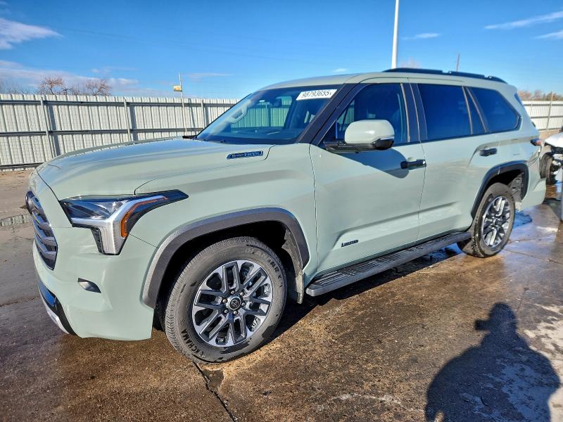 Фото 1 - TOYOTA SEQUOIA