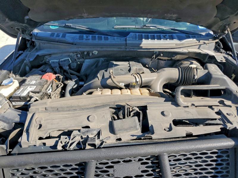 Фото 11 - FORD F-150