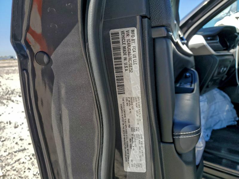 Фото 13 - JEEP GRAND CHER