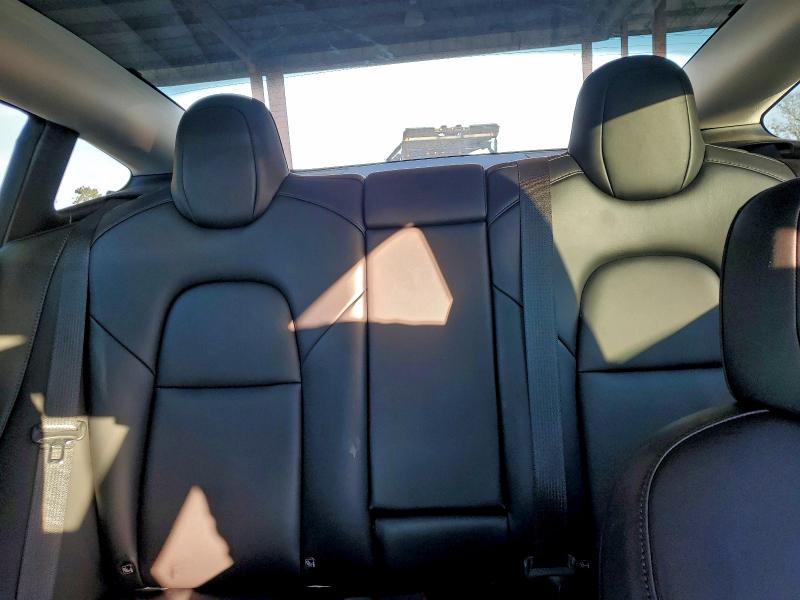 Фото 10 - TESLA MODEL 3