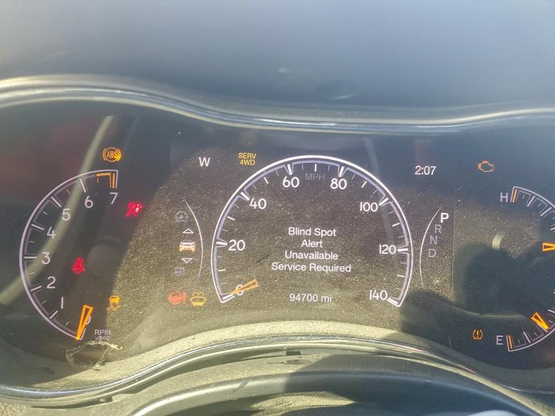 Фото 9 - JEEP GRAND CHER