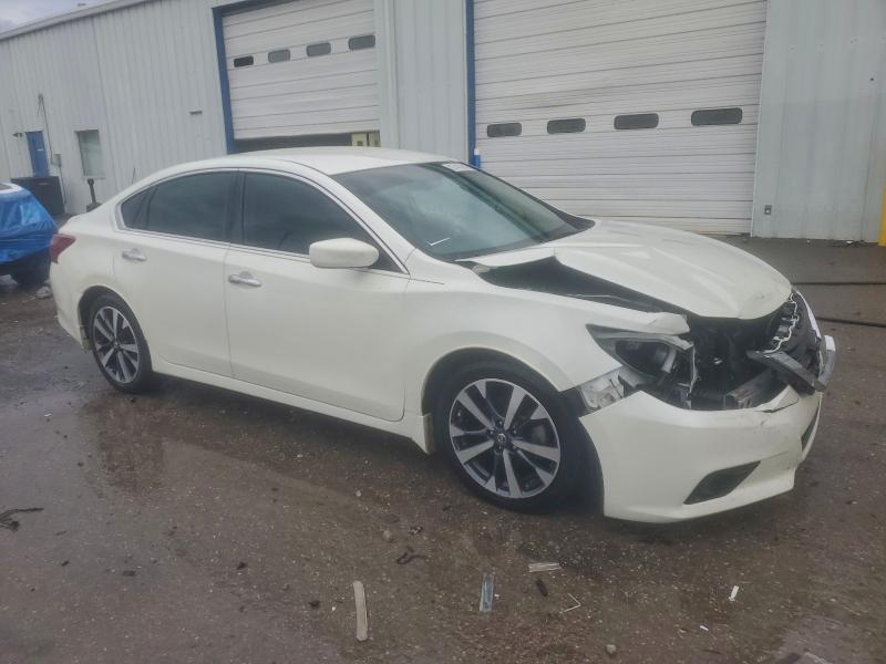 Фото 4 - NISSAN ALTIMA