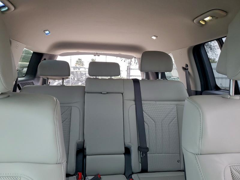 Фото 10 - HYUNDAI SANTA FE