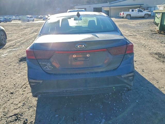 Фото 6 - KIA FORTE