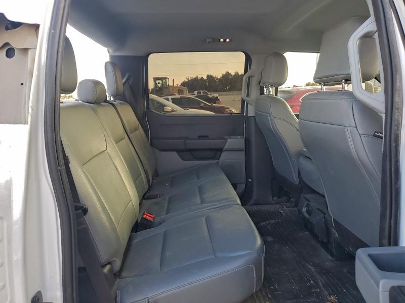 Фото 11 - FORD F350