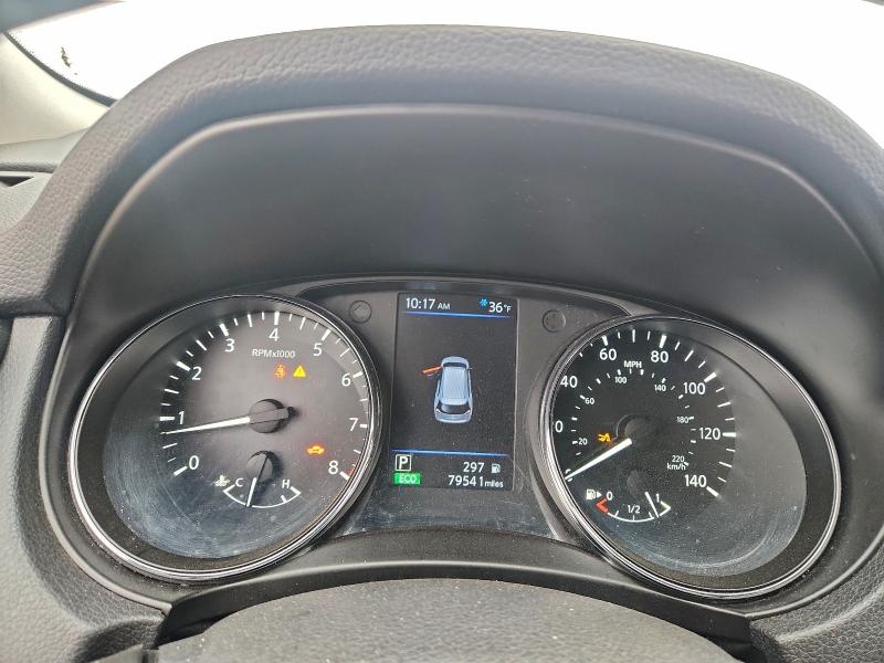 Фото 9 - NISSAN ROGUE