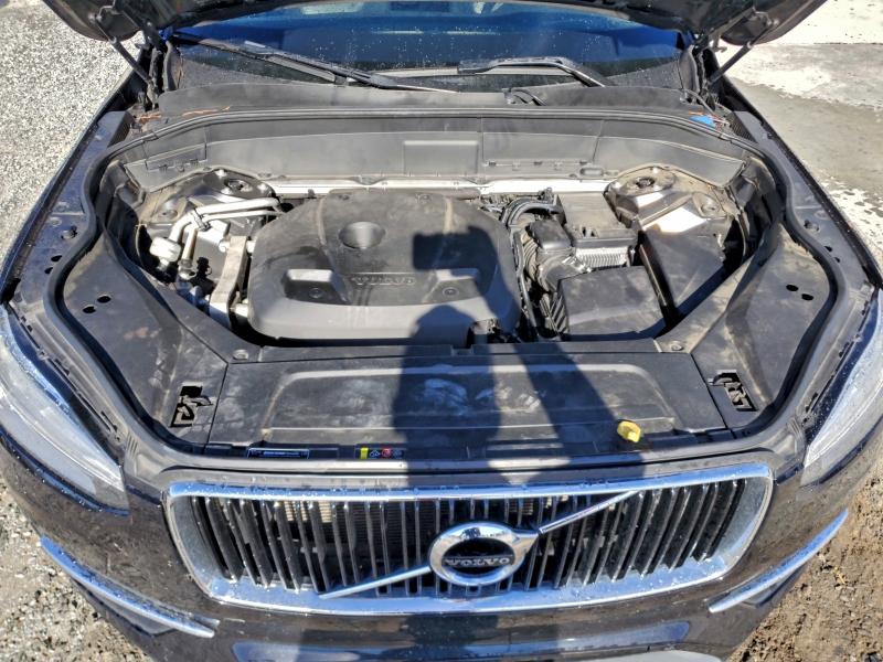 Фото 12 - VOLVO XC90