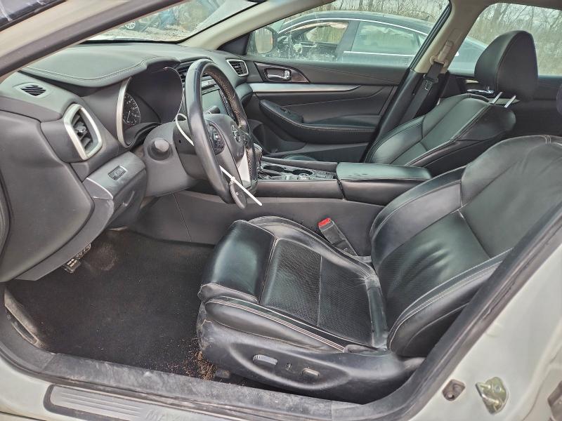 Фото 7 - NISSAN MAXIMA