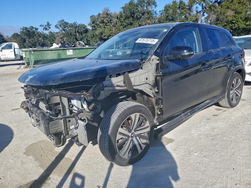 Фото 1 - MITSUBISHI OUTLANDER