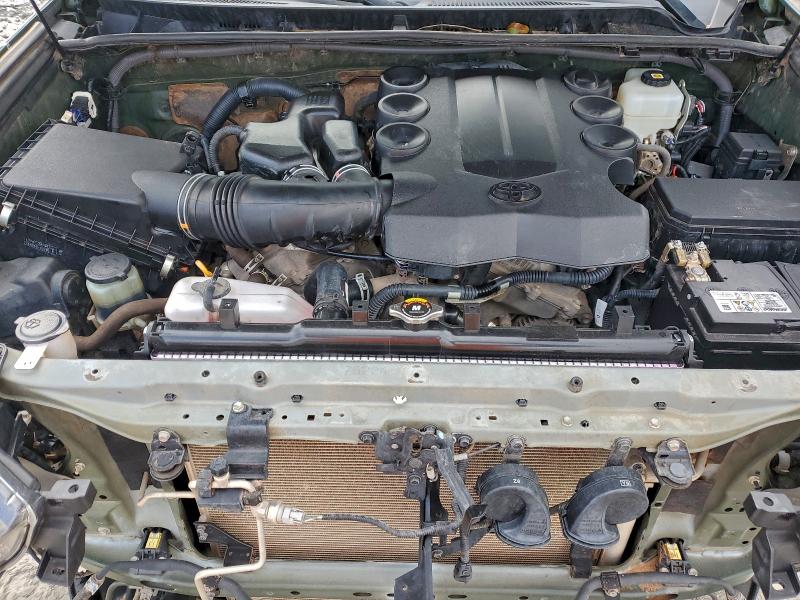 Фото 11 - TOYOTA 4RUNNER