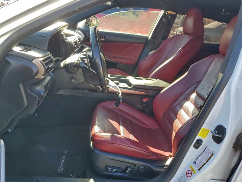 Фото 7 - LEXUS IS