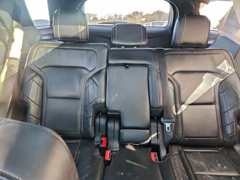 Фото 10 - FORD EXPLORER