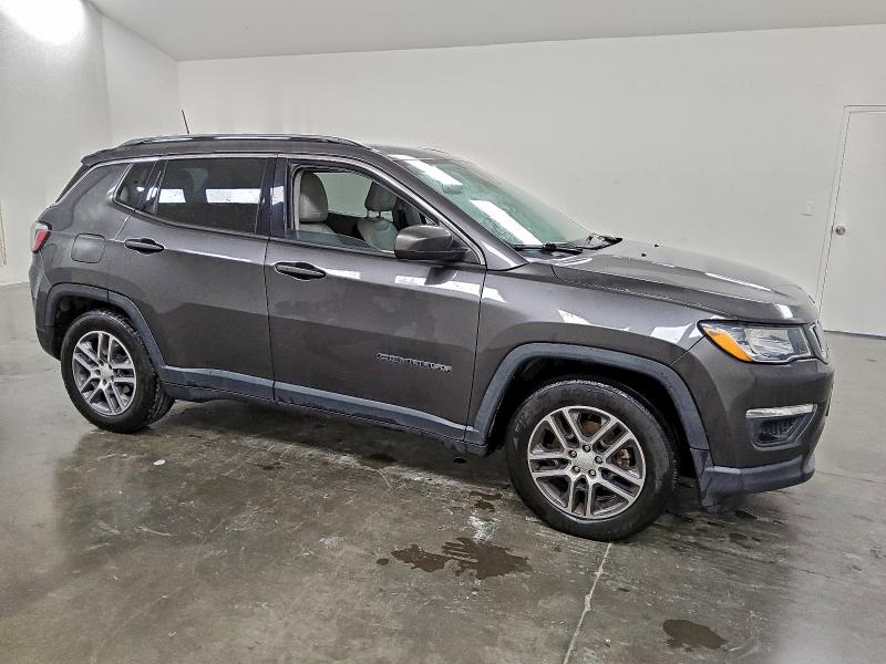 Фото 4 - JEEP COMPASS